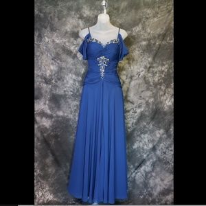 Tony Bowls Evenings - Size 2 - Blue